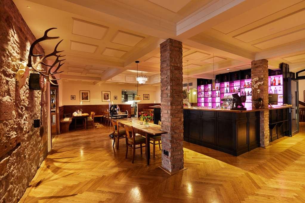 Hotel Zum Roten Baeren Freiburg 餐厅 照片